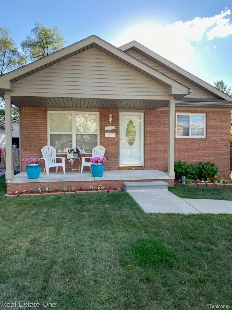 12147 Rockland, Redford, MI 48239 - #1