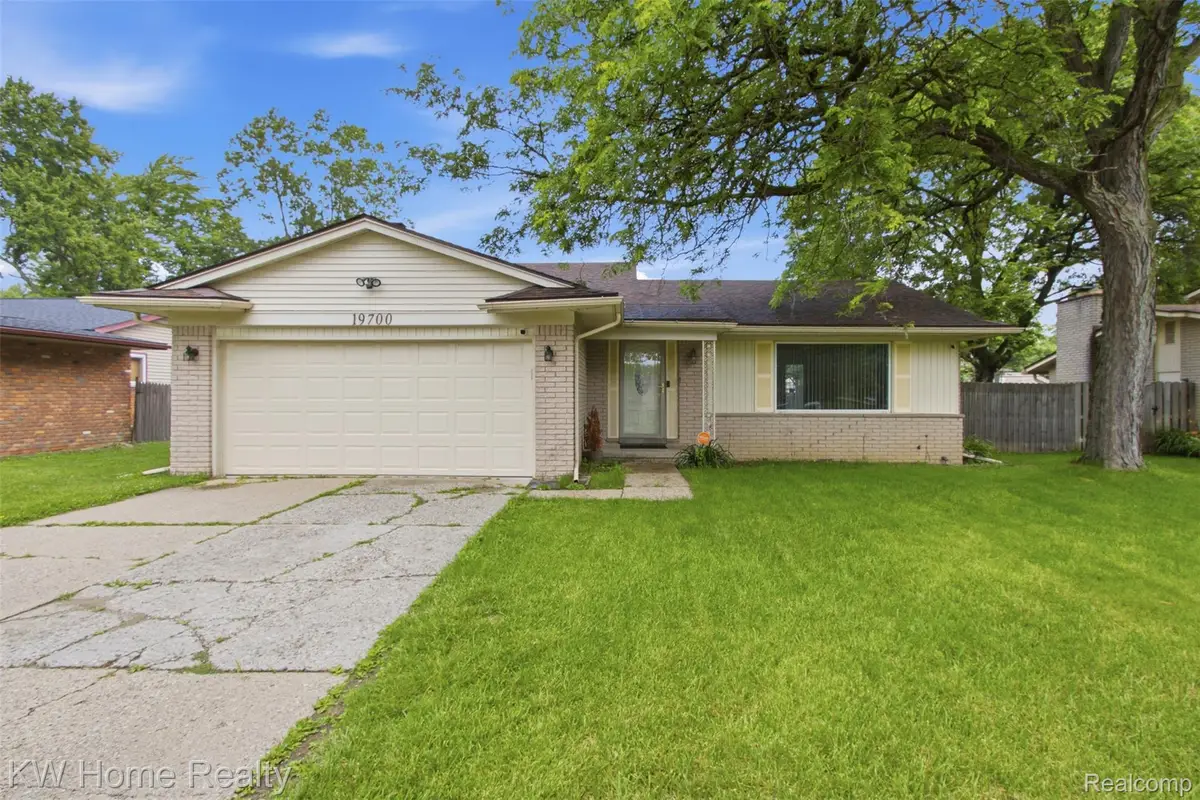 19700 Northbrook Drive, Southfield, MI 48076 - #1