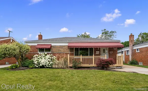 7799 Gary Avenue, Westland, MI 48185