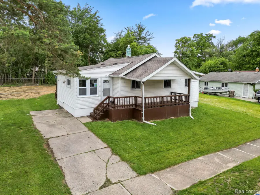551 Nebraska Avenue, Pontiac, MI 48341 - #2