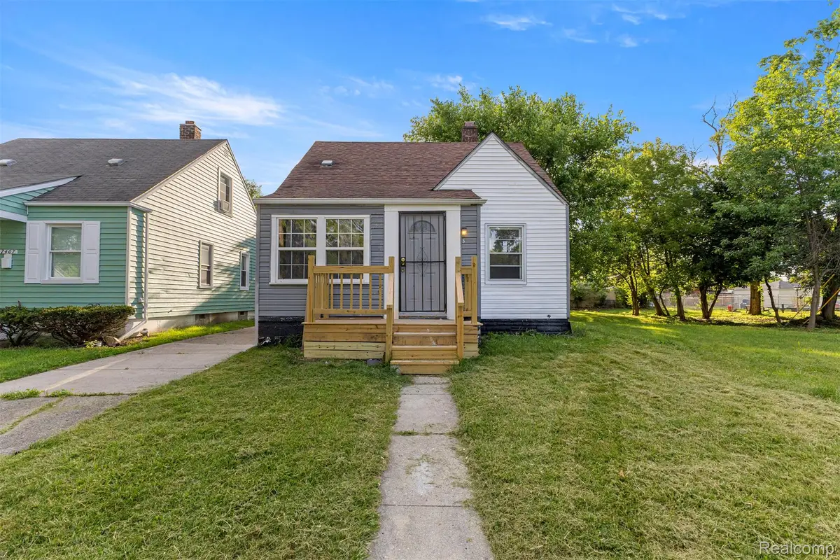 7415 Plainview Avenue, Detroit, MI 48228 - #1