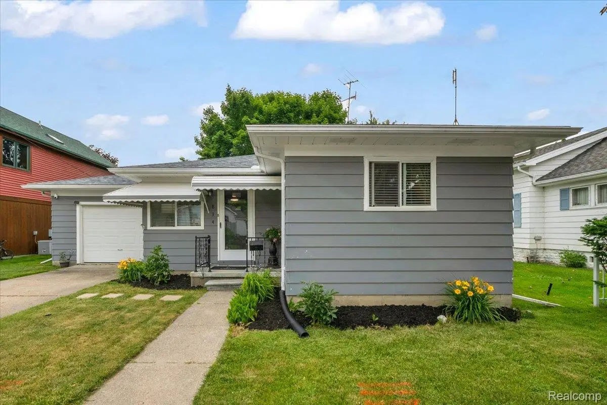 834 S Main Street, Marine City, MI 48039 - #1