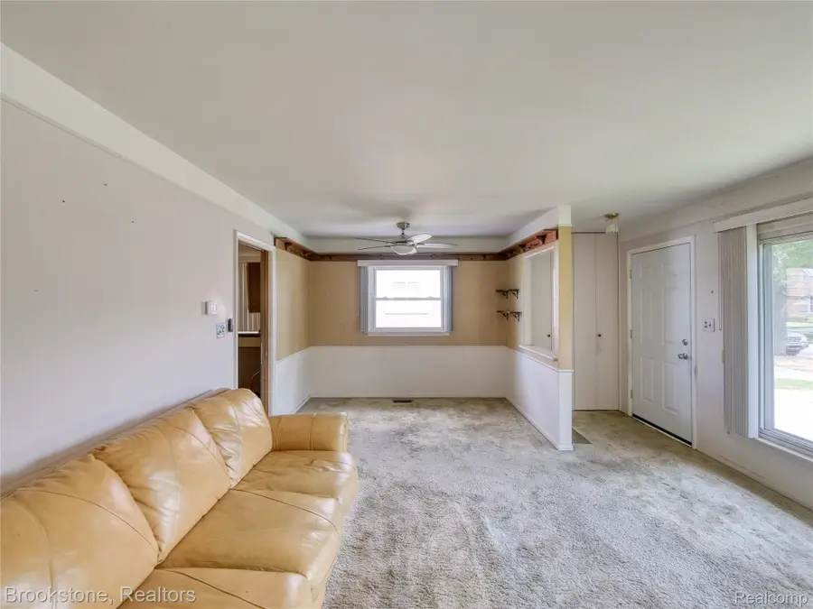 32152 Anita Drive, Westland, MI 48185 - #3