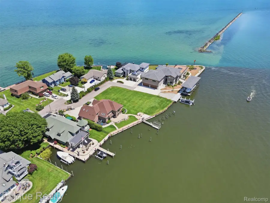 33126 N River Road, Harrison, MI 48045 - #2