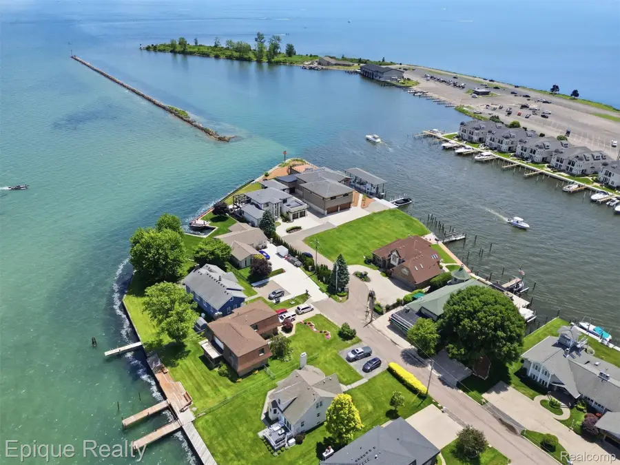 33126 N River Road, Harrison, MI 48045 - #3