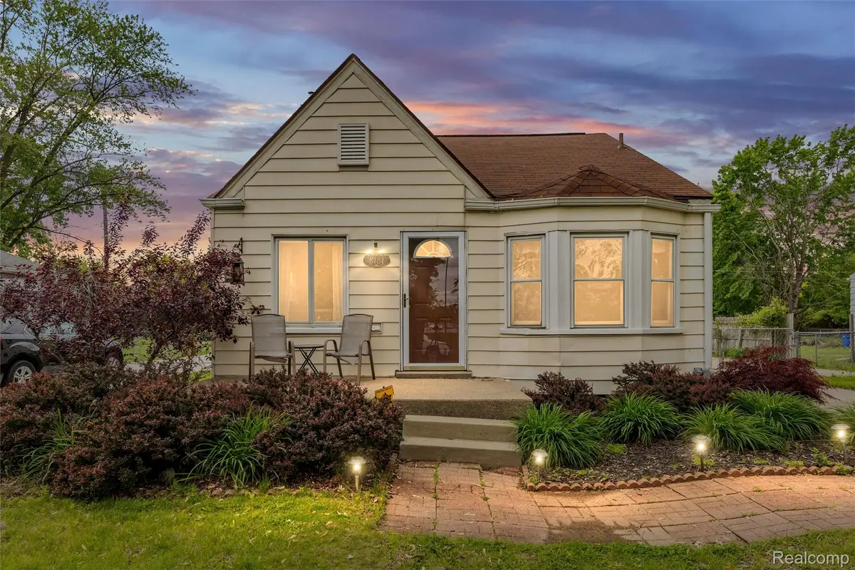 8181 Vermont Avenue, Warren, MI 48093 - #1