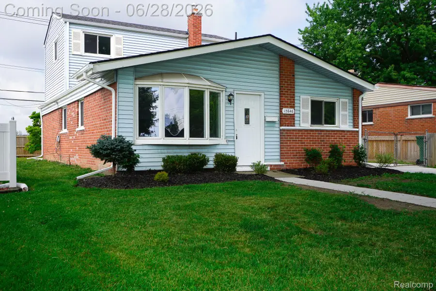 15646 Selwyn Street, Southgate, MI 48195 - #3