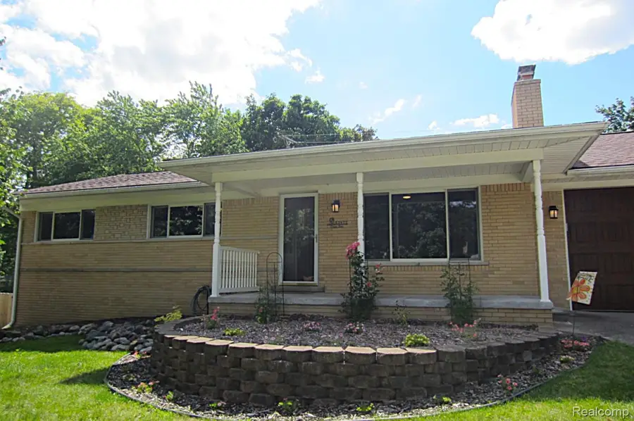 52477 Pappy Lane, Shelby, MI 48316 - #2