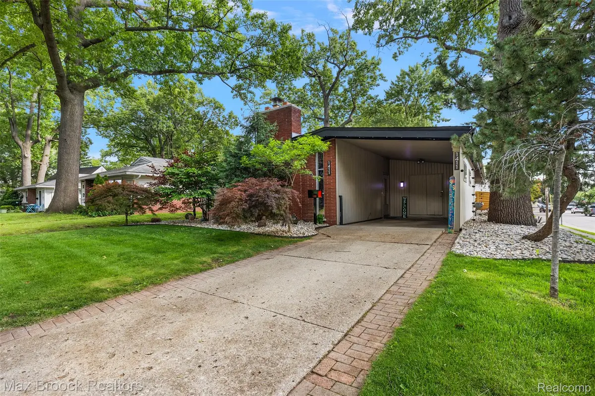 1411 W Farnum Avenue, Royal Oak, MI 48067 - #1