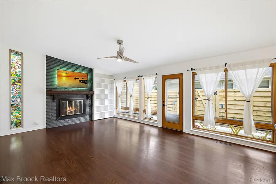 1411 W Farnum Avenue, Royal Oak, MI 48067 - #3