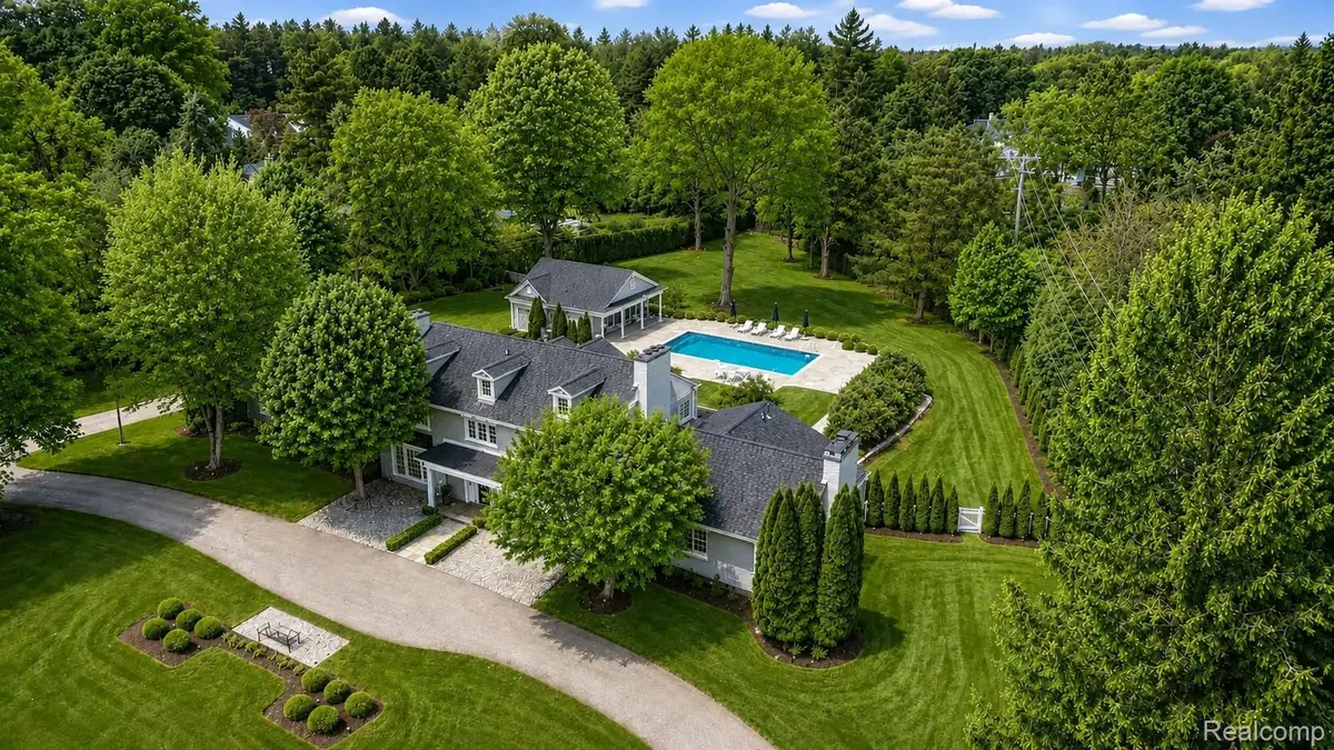 232 Guilford Road, Bloomfield Hills, MI 48304 - #1