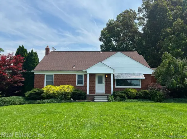 50590 Card Road, Macomb, MI 48044