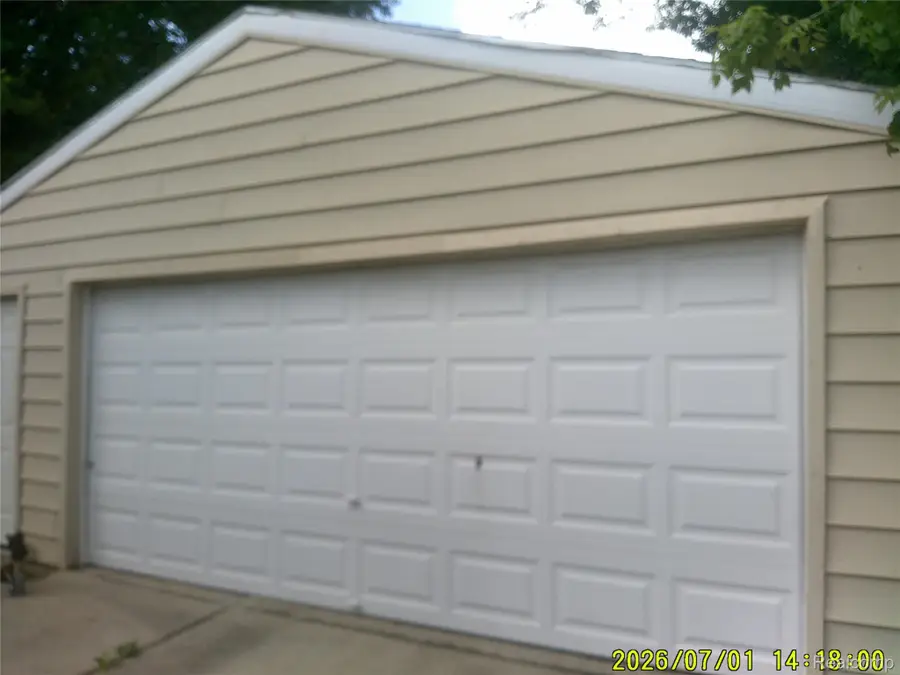 3490 Beveridge Road, Flint, MI 48532 - #2