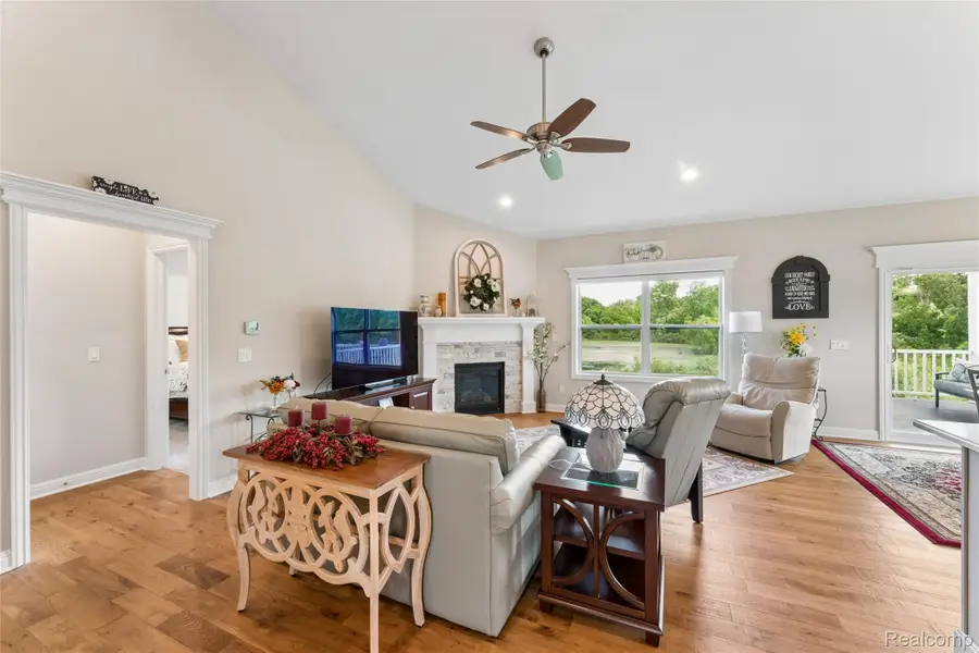 4800 Chestnut Springs Drive, Howell, MI 48843 - #3