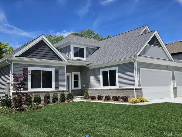 49287 London Bridge Drive, Macomb, MI 48044