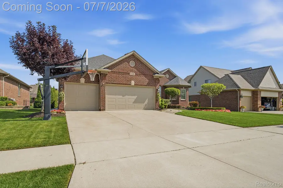 18389 Silent Drive, Macomb, MI 48042 - #3