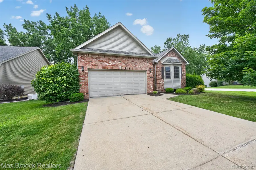 13141 Harbor Landings Drive #76, Fenton, MI 48430 - #2