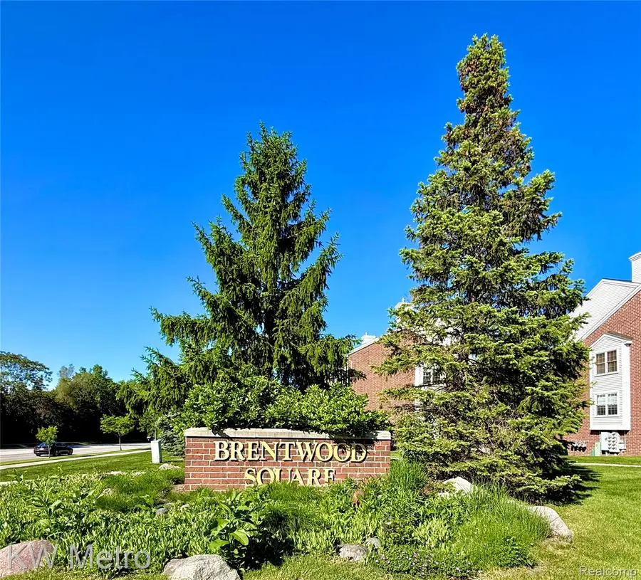 1870 Lindsay Lane, Ann Arbor, MI 48104 - #2