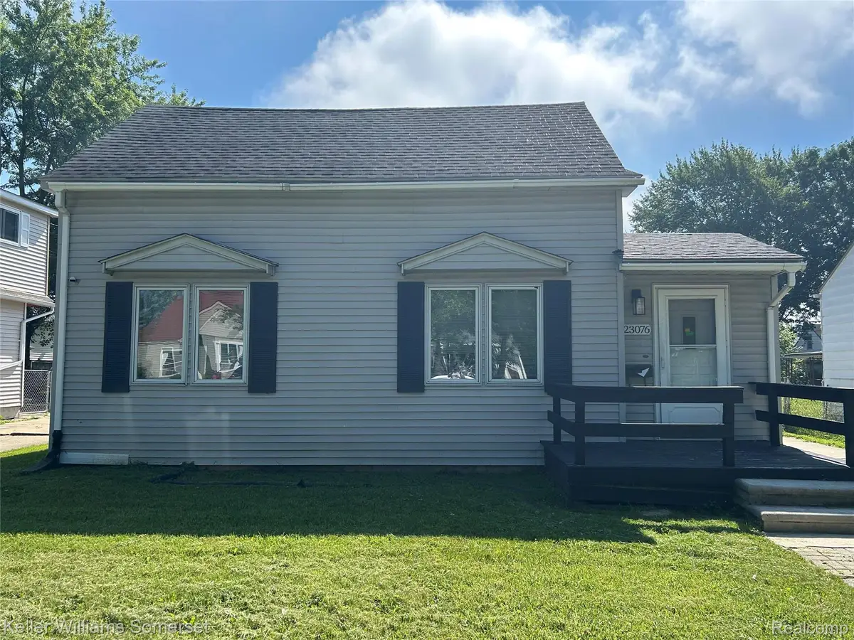 23076 Melrose Avenue, Eastpointe, MI 48021 - #1