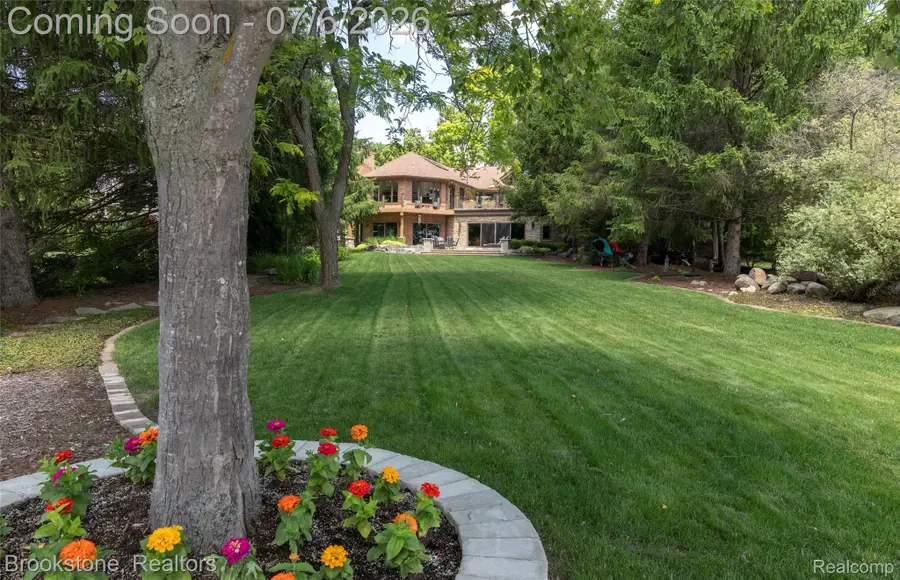 7215 Deer Lake Court, Clarkston, MI 48346 - #3