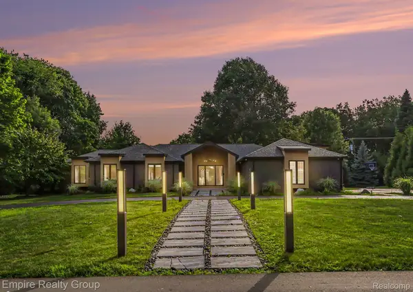 4340 Queens Way, BloomfieldHills, MI 48304