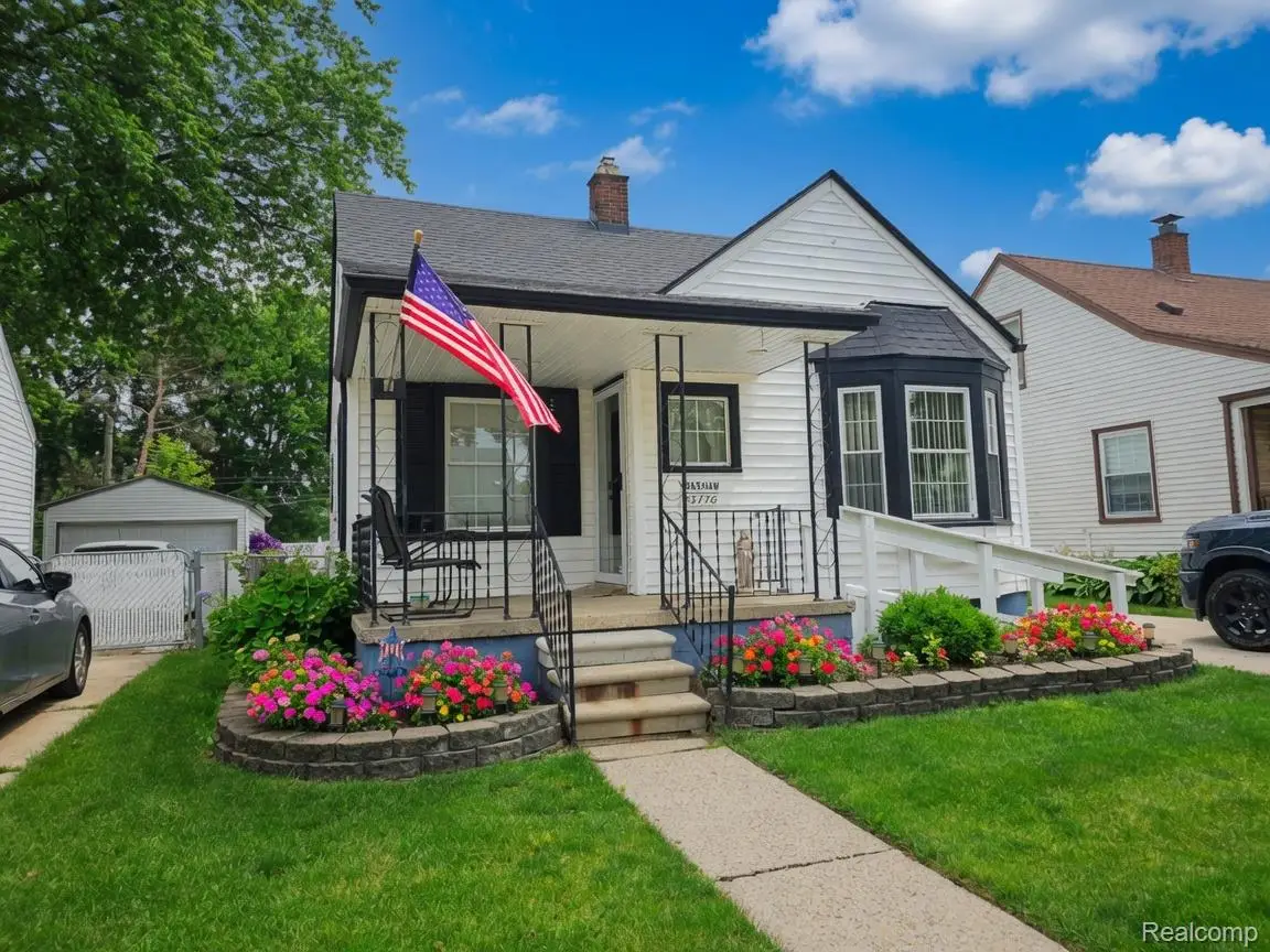 23776 Normandy Avenue, Eastpointe, MI 48021 - #1