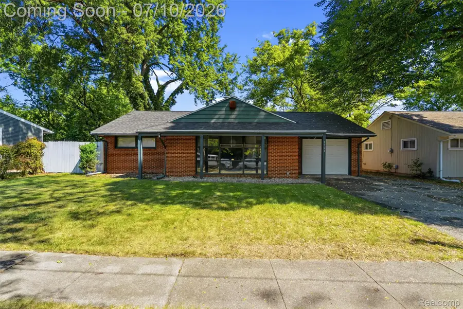 3511 Kent Street, Flint, MI 48503 - #2