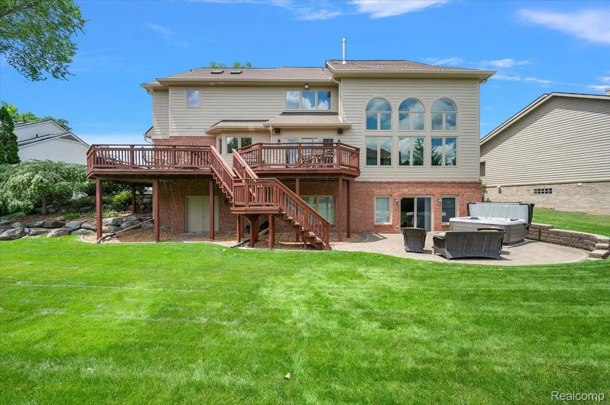 4417 Island View Drive, Waterford, MI 48328 - #1