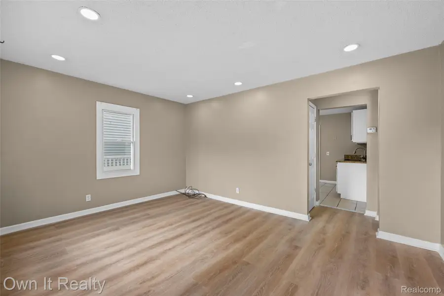 6459 Brace Street, Detroit, MI 48228 - #3
