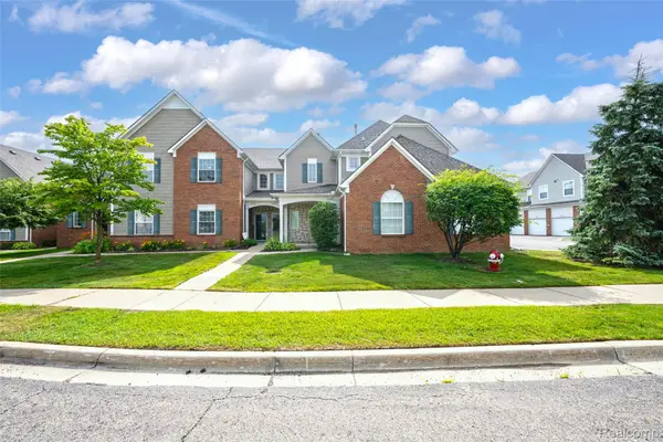 54726 Monarch Drive, Utica, MI 48316