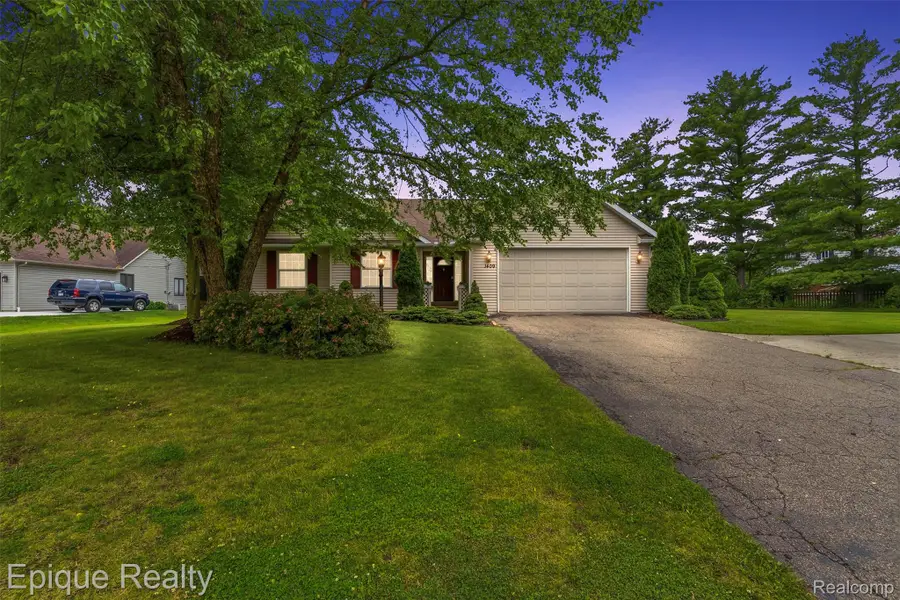 1409 Meadow Green Lane, Linden, MI 48451 - #2