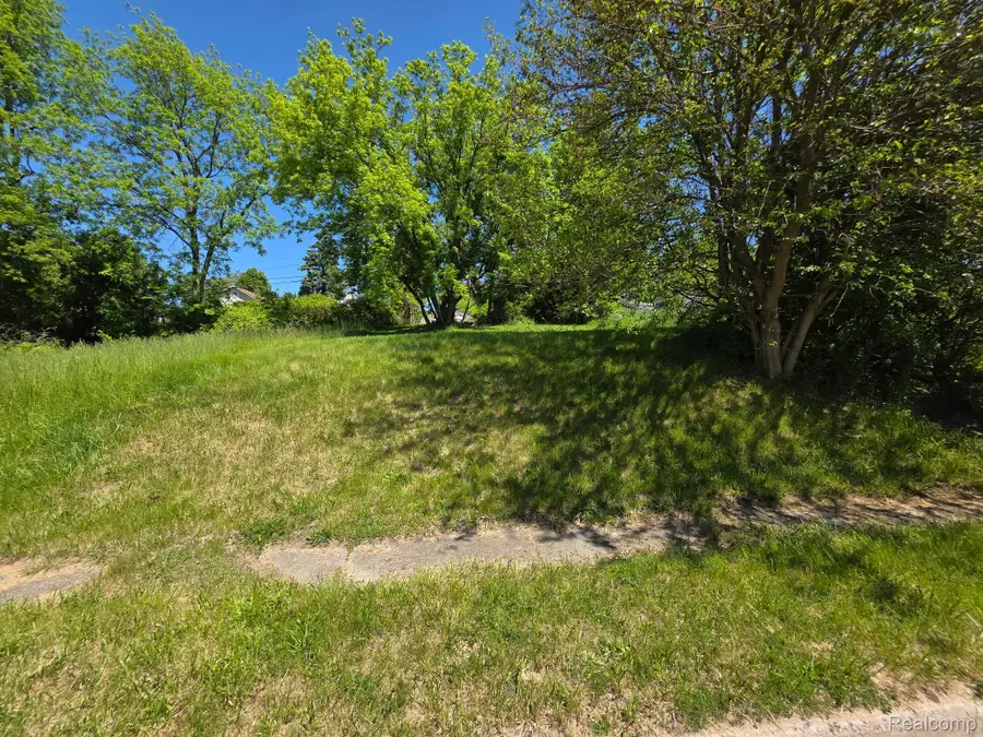 000 Merrimac, Pontiac, MI 48340 - #3