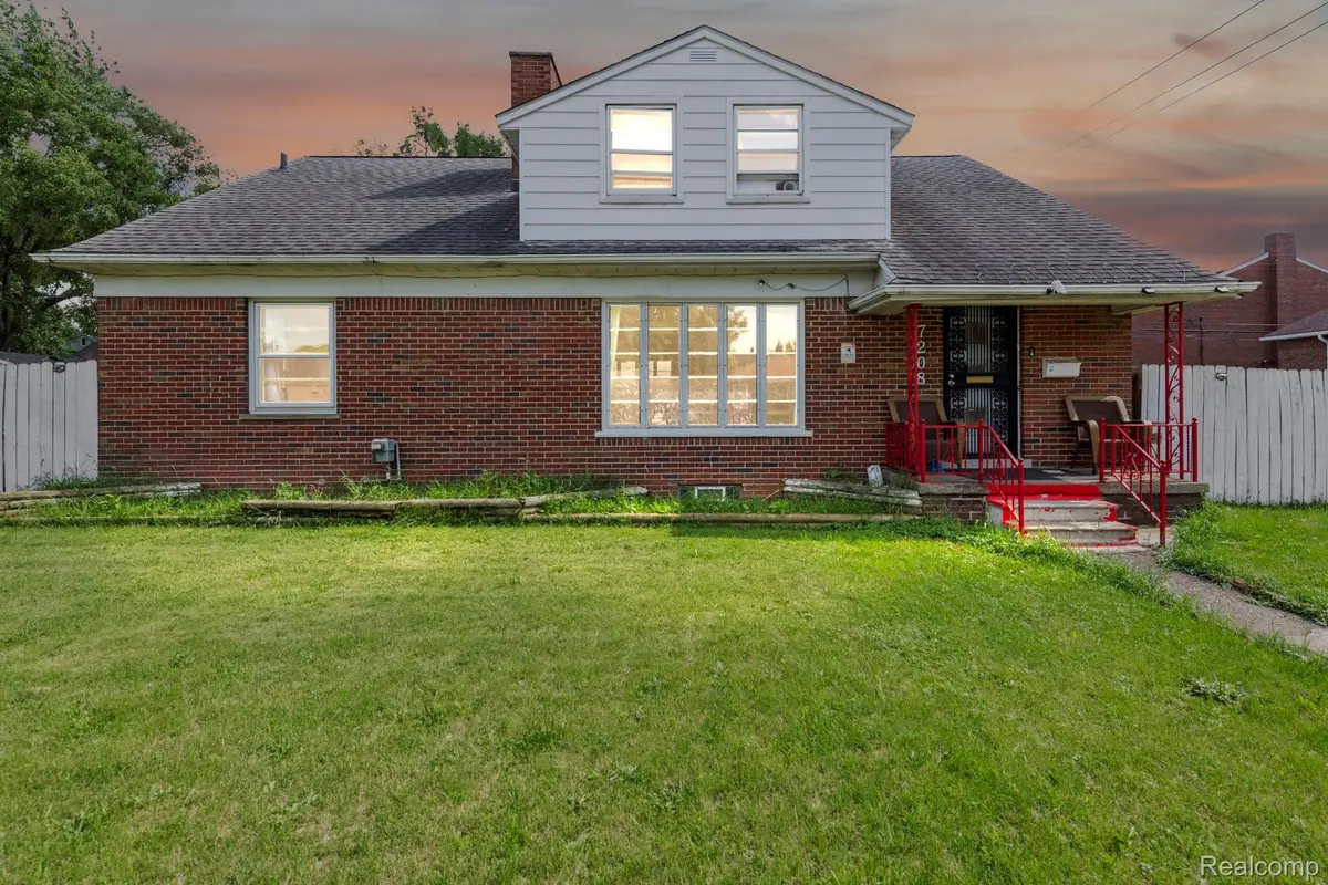 7208 Jackson Avenue, Warren, MI 48091 - #1