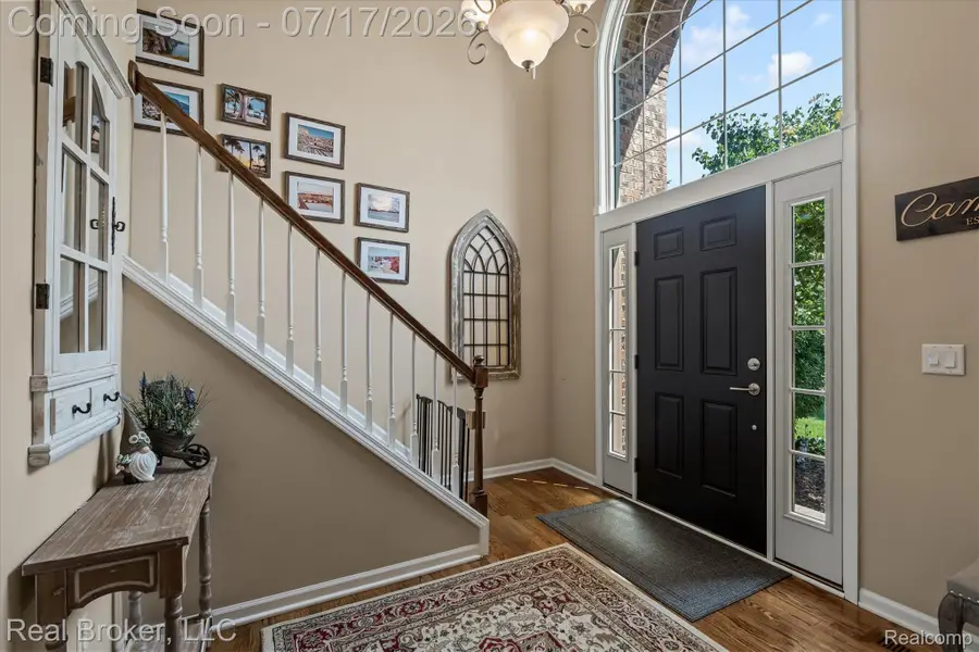 45192 Thornhill Road, Canton, MI 48188 - #2