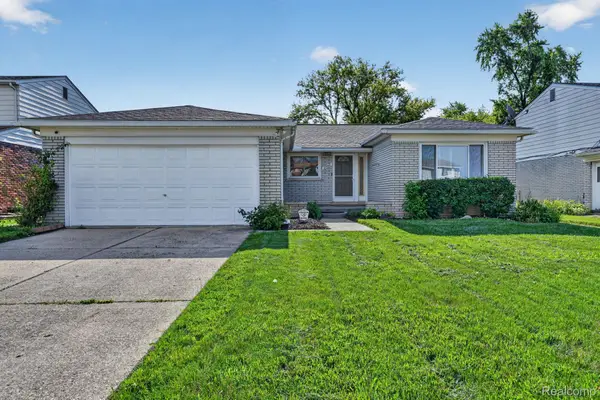27066 Sutherland Street, Southfield, MI 48076