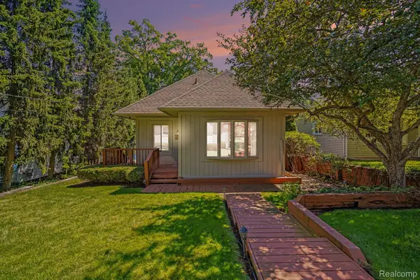 1792 Lockwood, Highland, MI 48356