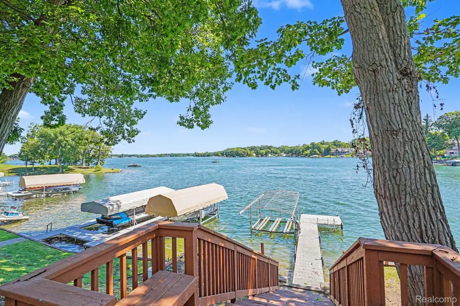 1792 Lockwood, Highland, MI 48356 - #3