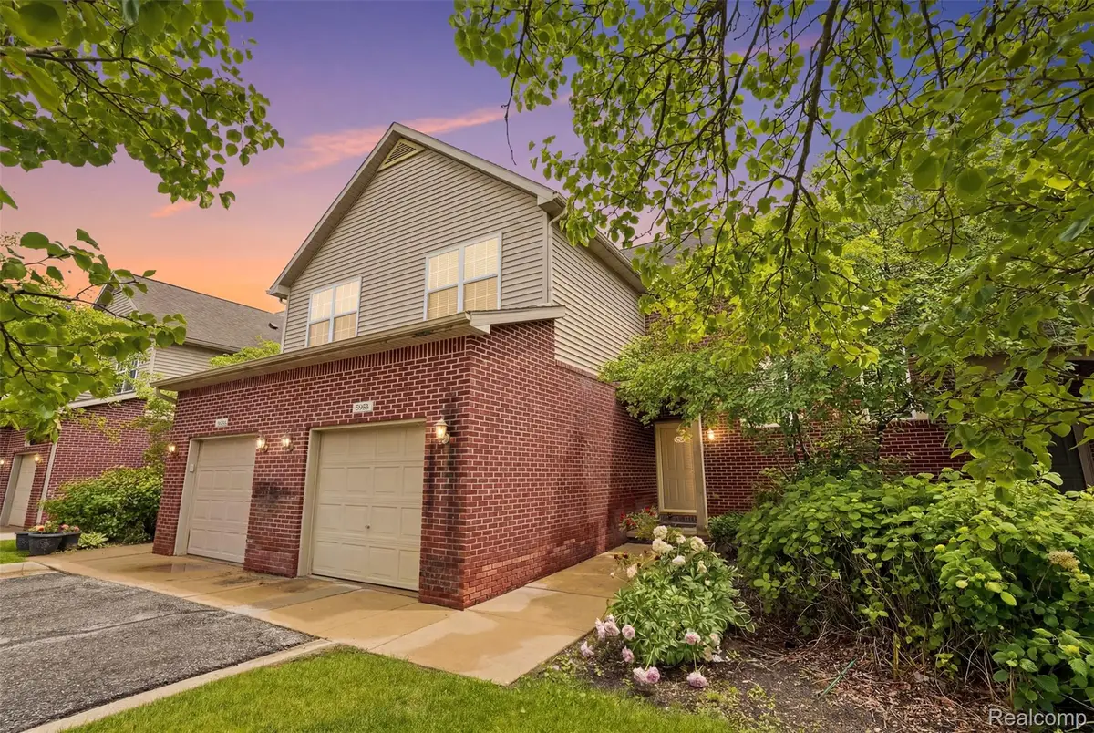 5953 High Point Court #29, Brighton, MI 48116 - #1