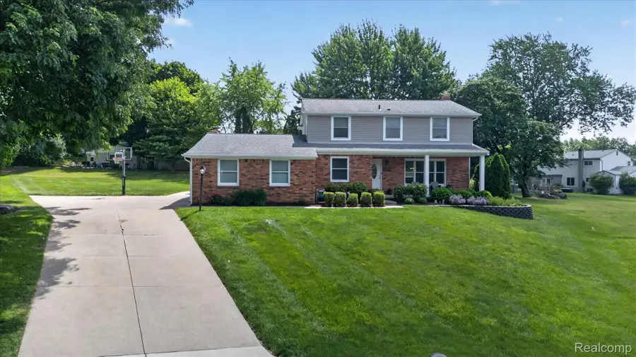 31136 Carriage Hill Court, Farmington Hills, MI 48331 - #3