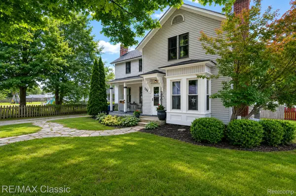 352 Meribah, Highland, MI 48356