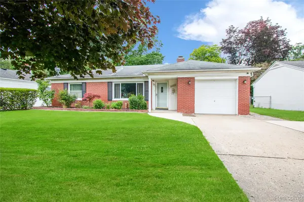 16899 Beech Daly Road, Redford, MI 48240