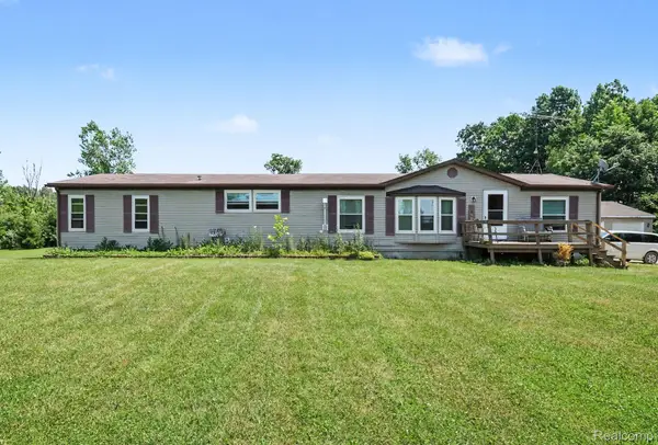 4242 Skelton Road, Columbiaville, MI 48421