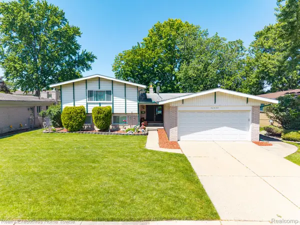 30539 Lund Avenue, Warren, MI 48093