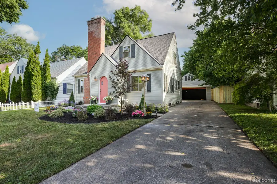 2019 Glendale Avenue, Flint, MI 48503 - #3