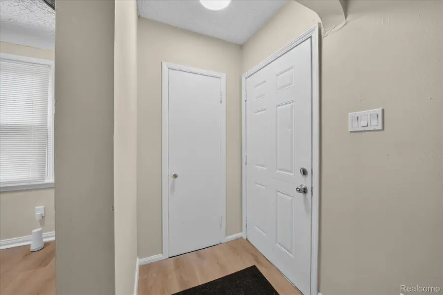 1044 Magnolia Drive, Inkster, MI 48141 - #3