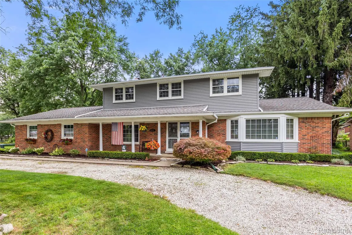 5321 S Nocturne Lane, Shelby, MI 48316 - #1