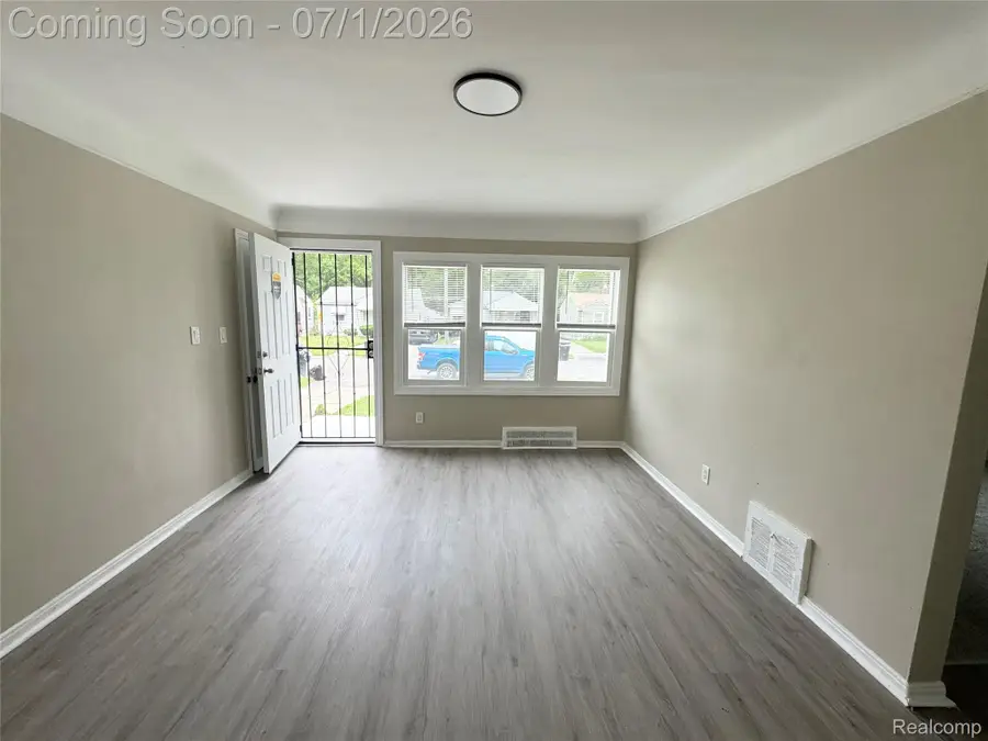19457 Gilchrist Street, Detroit, MI 48235 - #3