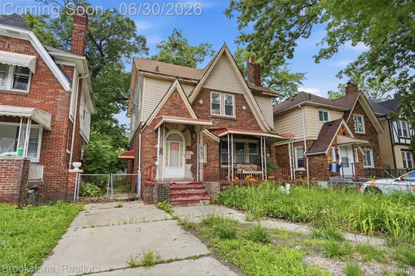 16247 Roselawn Street, Detroit, MI 48221