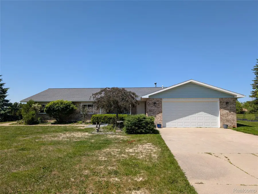 6237 Virginia Street, Cass City, MI 48726 - #2