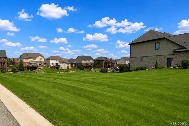 10401 Sandpiper Court, Green Oak, MI 48178 - #3